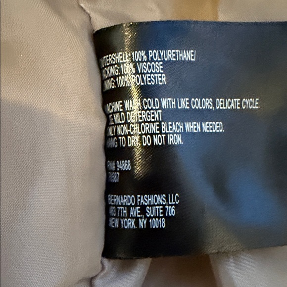 Tan Women's faux leather Jacket LNC - Picture 8 of 9